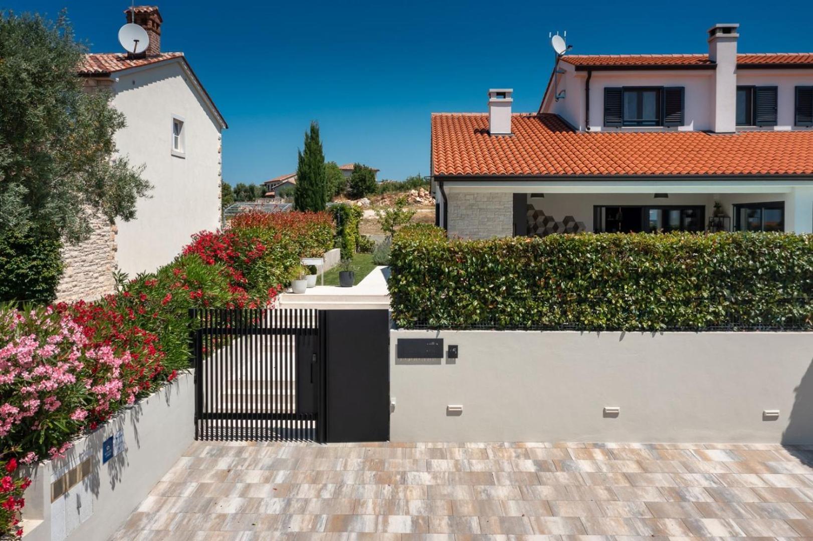 Villa Laurentii Sveti Lovrec Pazenaticki Ngoại thất bức ảnh