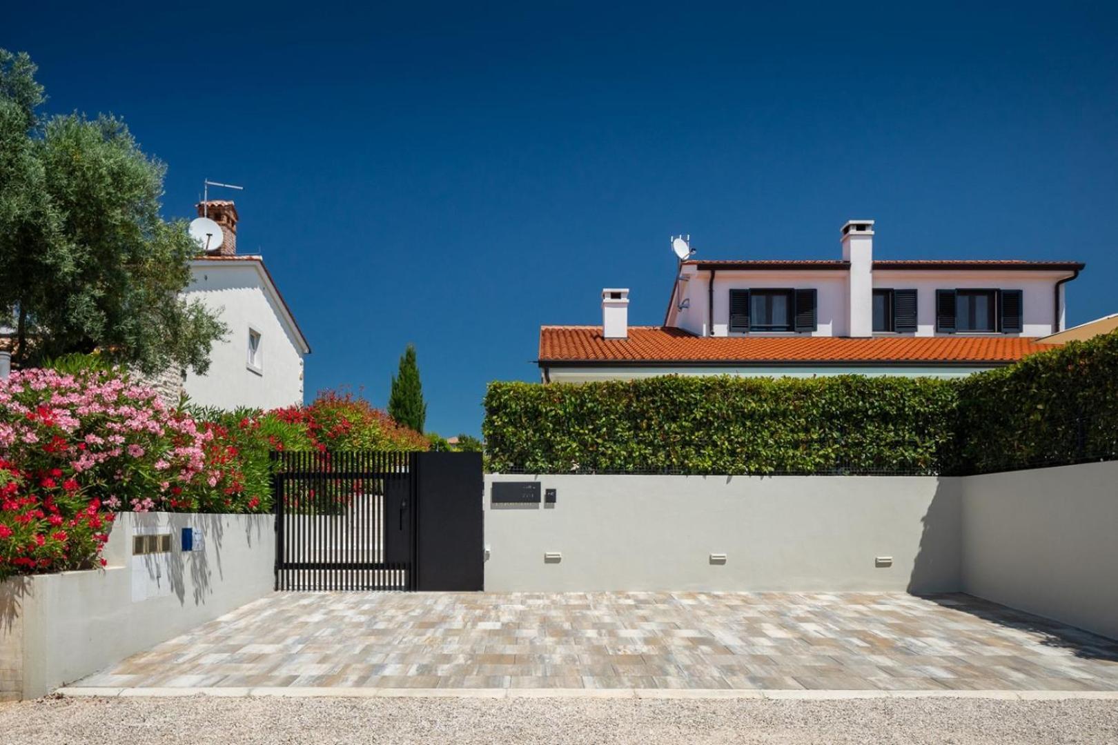 Villa Laurentii Sveti Lovrec Pazenaticki Ngoại thất bức ảnh